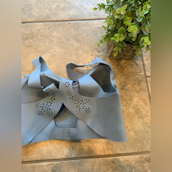 Victoria Sport 32DDD - Picture 4 of 5